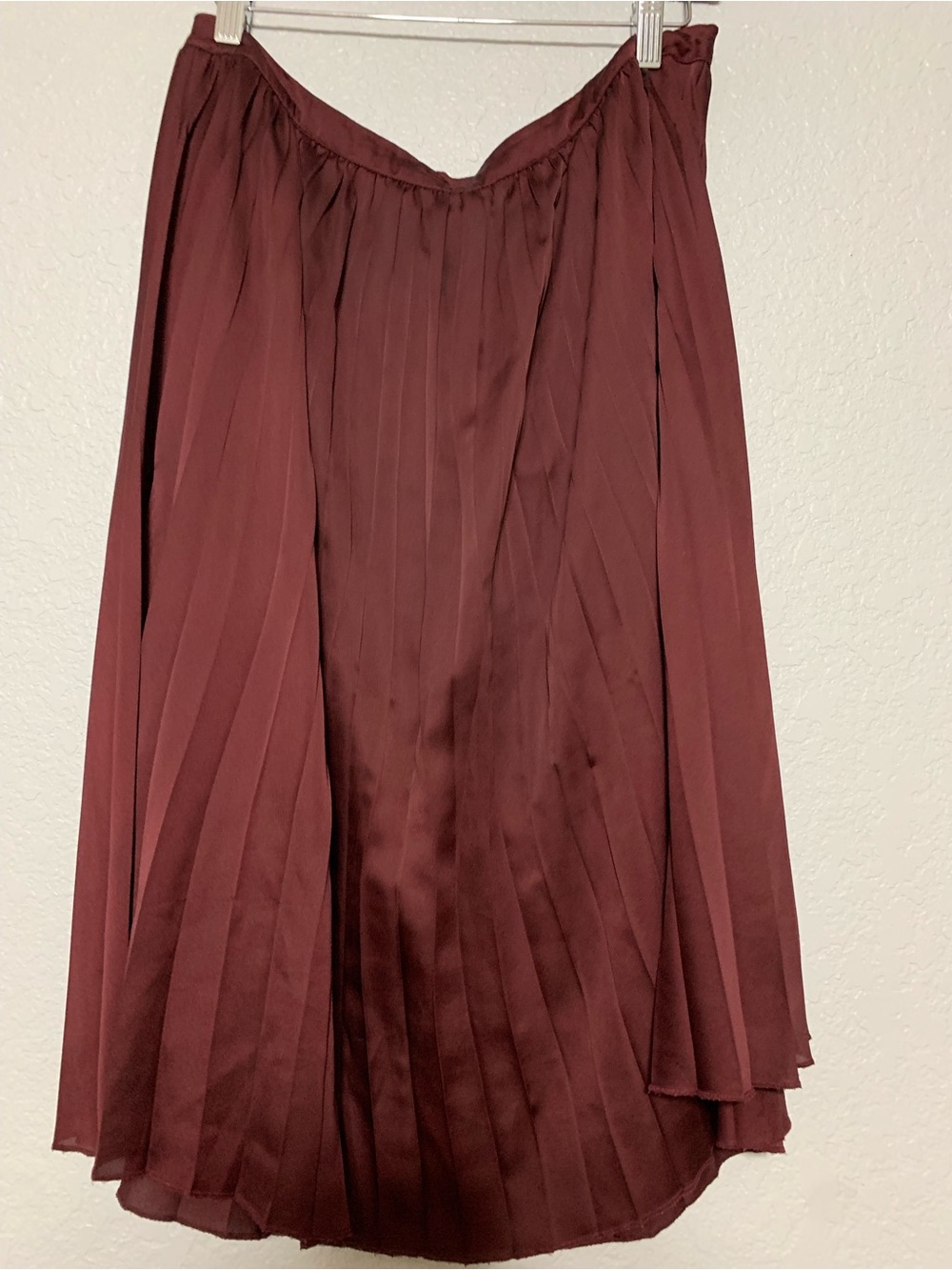 Worthington Pleated Midi Skirt in Wine